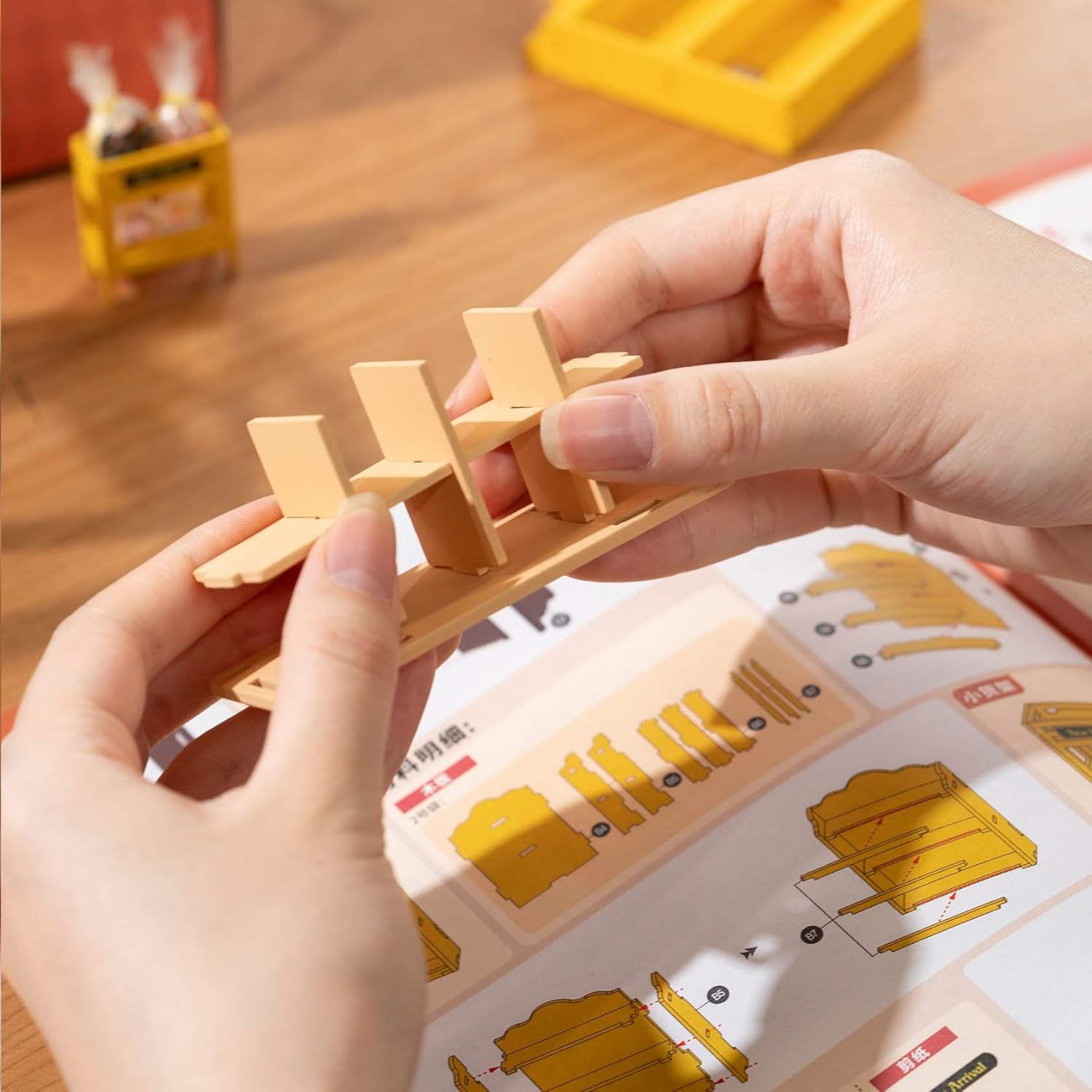 ROBOTIME Kit De Casa En Miniatura Para Adultos, Kit De Construcción De Casa De Muñecas Con Muebles Y Luces LED Para Regalo De Cumpleaños De Mujeres O Niñas.