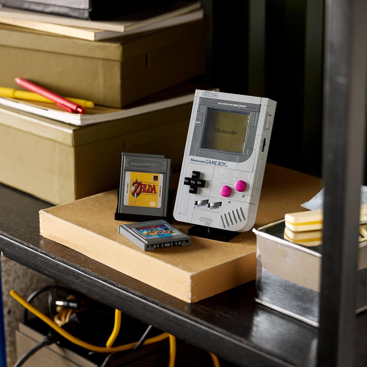 LEGO Super Mario Game Boy - Kit De Maquetas Para Adultos Con 2 Cartuchos De Videojuegos Inc. Zelda: Link'S Awakening Y Super Mario Land - Regalo Retro De Nintendo Para Gamers 72046